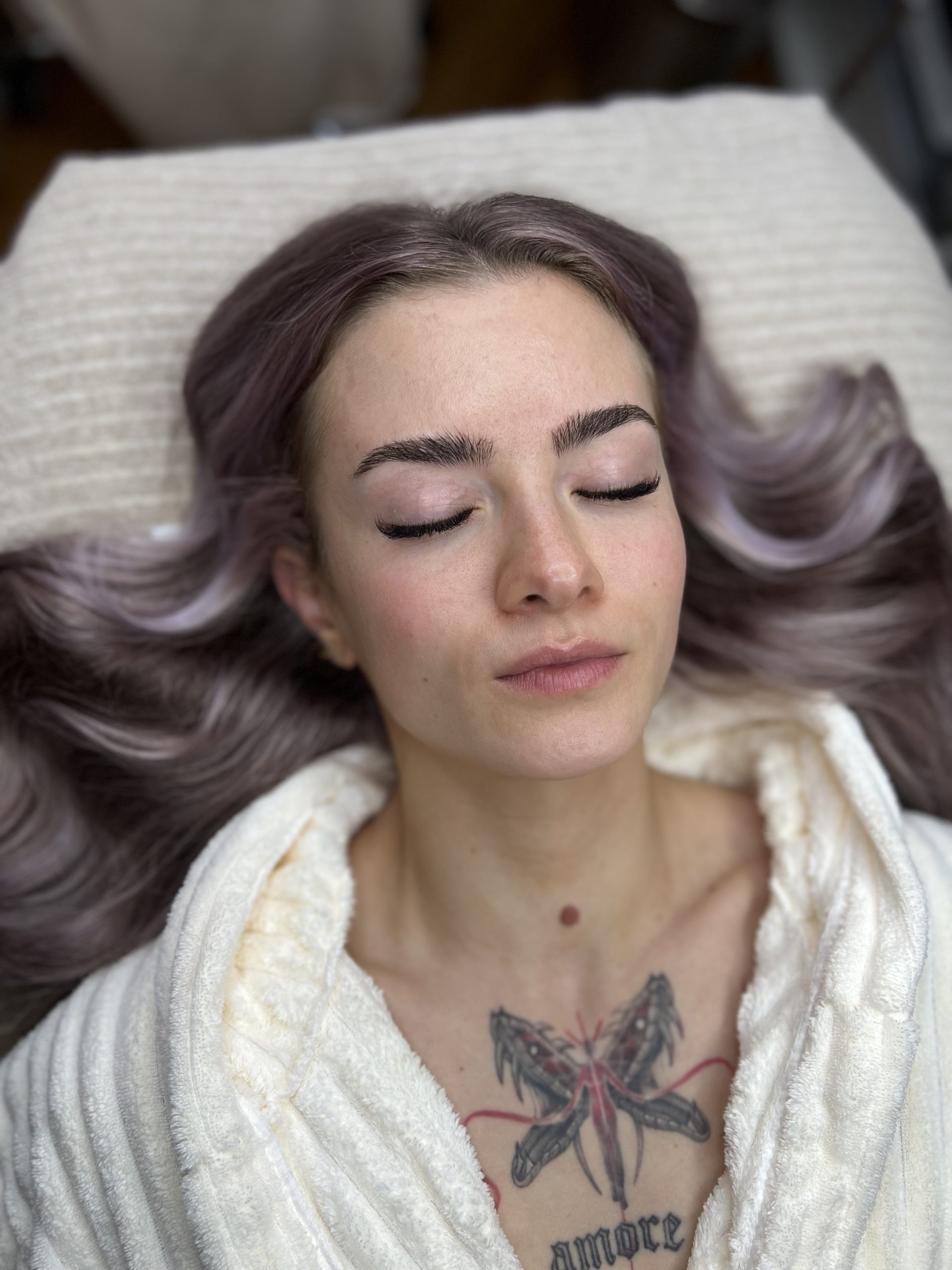 Professionelle Gesichtsbehandlung Signature Glow in Wien